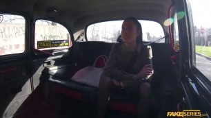 Abigail Ash invites the taxi driver in the backseat for sex