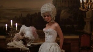 Luxury Actress Elizabeth Berridge nude Amadeus 1984