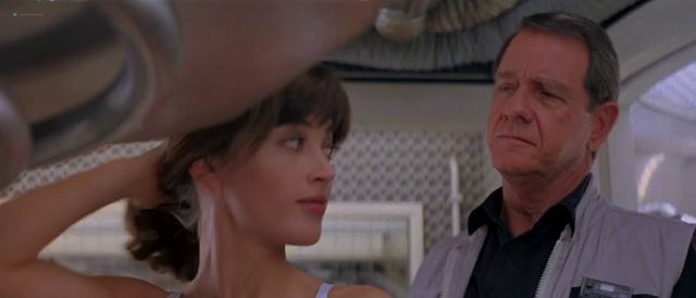 Amanda Pays Brunette sexy scene Leviathan 1989