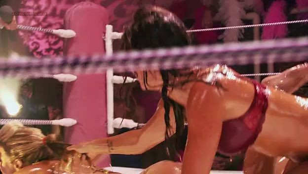 Pretty Girls Mia Kirshner nude Kate French nude The L Word s05 06 2008