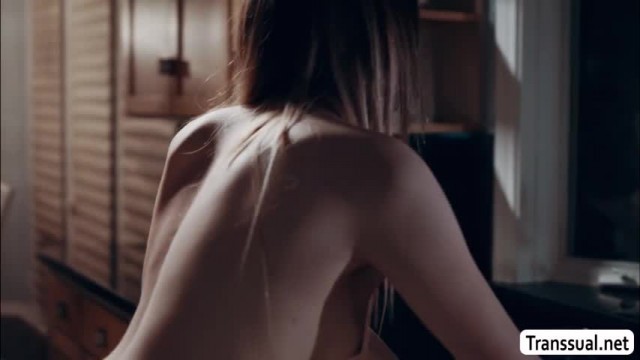 Smalltits TS Kate Zoha analed by stepbro