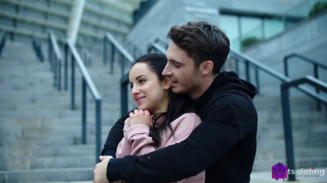 Points To Remember While Going On A Date With A Shemale Escort