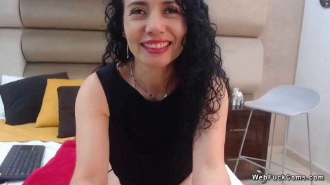Mature Latina Masturbtes In Bed On Webcam Show Hd Amatuer Cuckold