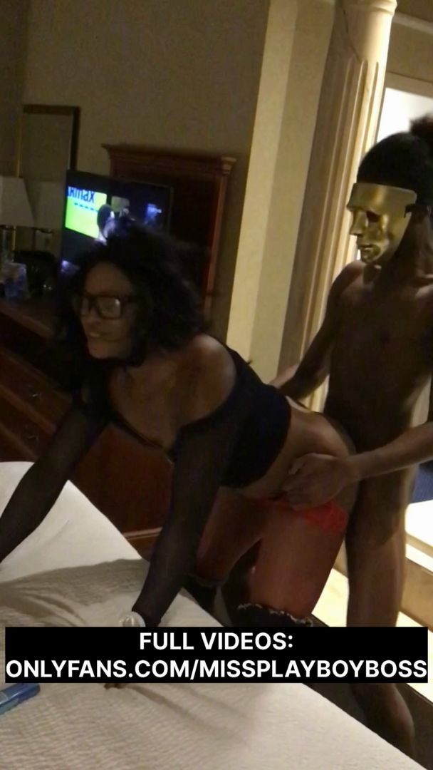 BIG BIG BLACK COCK DOGGYSTYLE