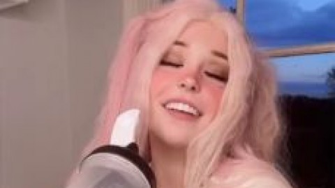 belle delphine wet pussy