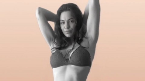 chameen von Klepacki strippt 