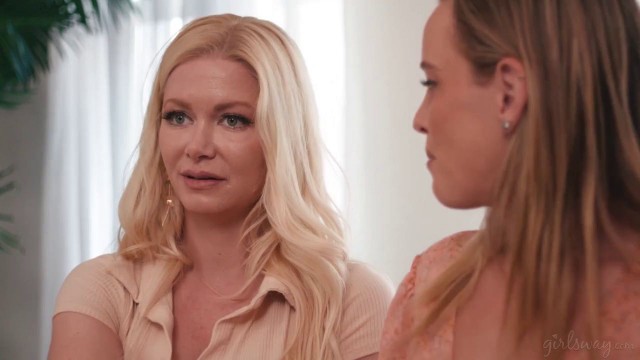 Girlsway Squirting Lesbian Quiz Me Serene Siren Charlie Forde I Want Your Big Dick