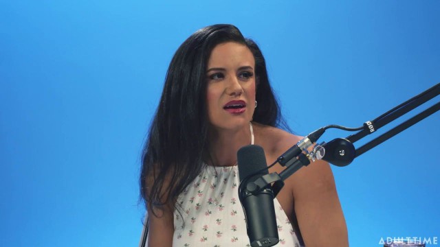 Up Close How Women Orgasm Penny Barber Video Fucking My Wife