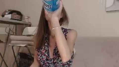 skinny girl in eyeglasses fucks her free content