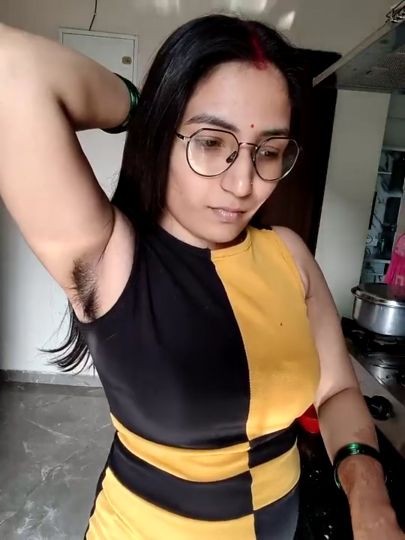 desi bhabhi in saree sultry video