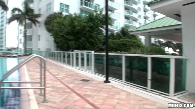 Watch Cara Swank's Tight Ass Get Brutally Drilled & Filled With Cum Fat Cocks