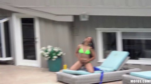 Ziggy Star Gets Naughty In Public & Gets Creampied In Pov Fucked Hard