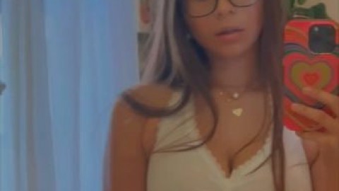 sophieraiin rubbing pussy through panties hd porn