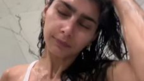 mia khalifa nude wet tank viral sex