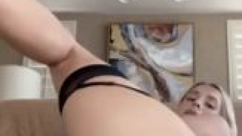 vega thompson creamy dildo fuck xxx