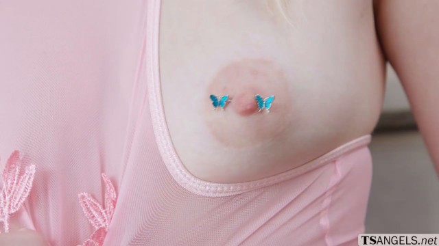 Petite blonde Lexi Lore anal fucked by TS Kasey Kei