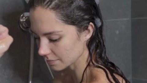 vladislava galagan onlyfans soapy bathtub clip free