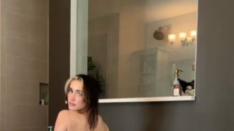 natalie roush naked in bathtub great