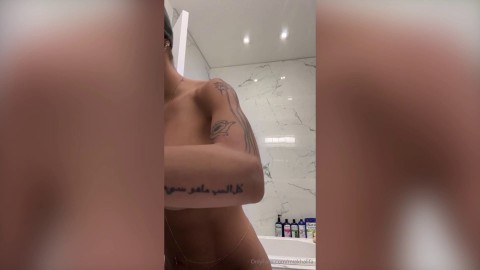 mia khalifa naked nipple free