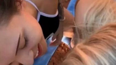 livvalittle outdoor double blowjob xxx
