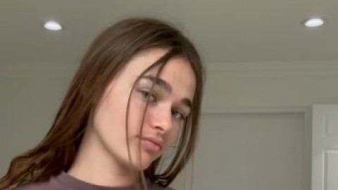 megnutt02 ppv bedroom tease viral sex