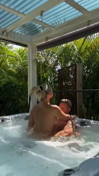 sharna beckman jacuzzi sex xvideos