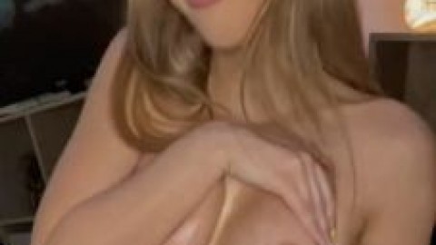 olivia mae hooters waitress clip free