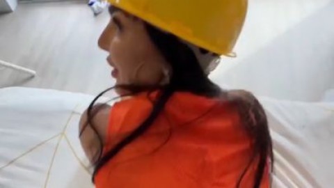 emily rinaudo construction worker sex