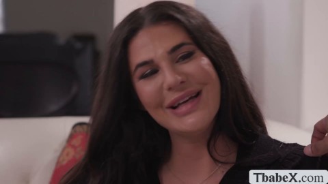 Making my sad boss happy by sucking his hard dick