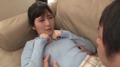 Is It Okay If They're Small I'm Kneading My Sister's Braless Breasts Hot Stepmom