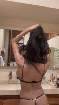 mia khalifa black bra pornhub