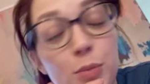 tessa fowler showing off sex video