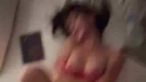 ellie leen new b free