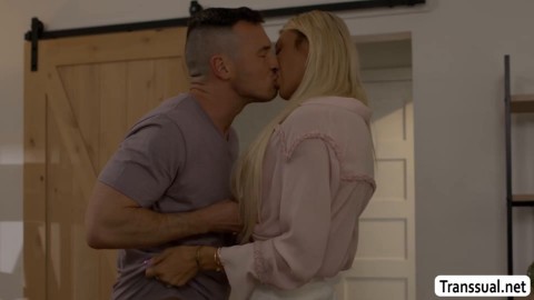 Stud Derek Kage anal fucked by Busty TS Aubrey Kate