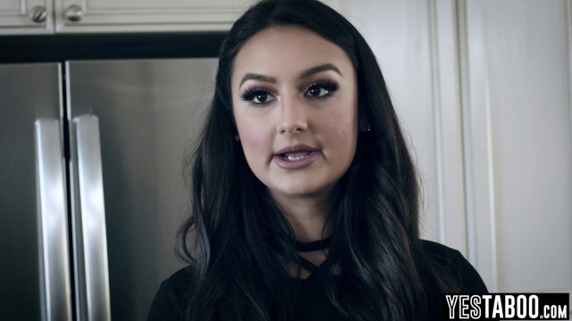 298_PowerPlay_s01_LucasFrost_ElizaIbarra_2160p_h264