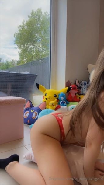 lauren alexis pillow humping teen