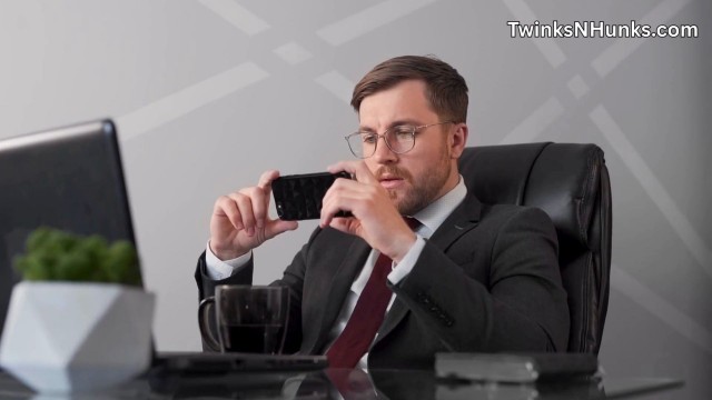 Free Gay Porn Sites That Stream Smoothly Without Hassles