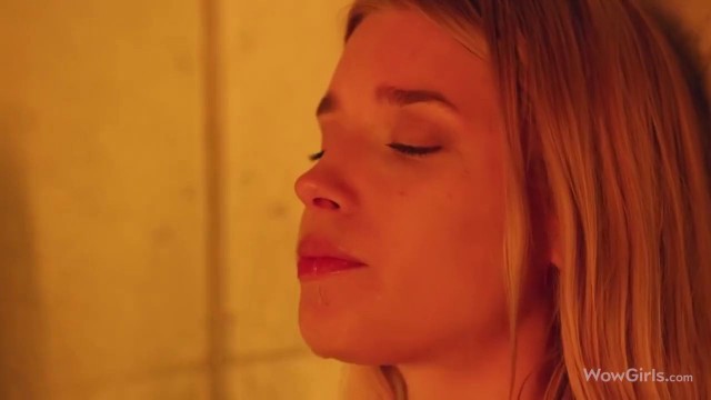 Beautiful Soloing Chick Freya Mayer Sticks A Toy In Her Wet Pussy Mothers That Suck Cock