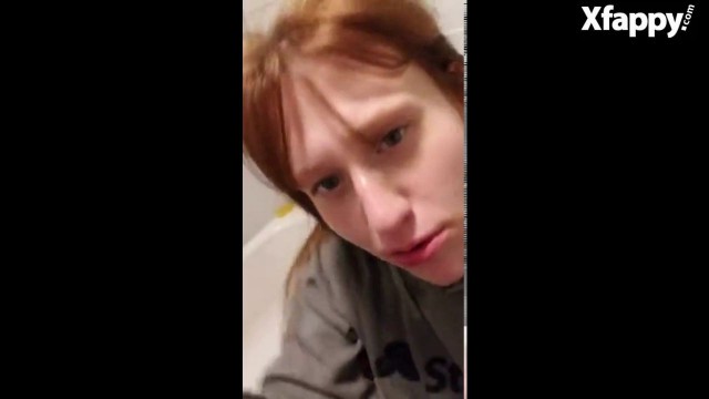 Tiny drunken girl sucks