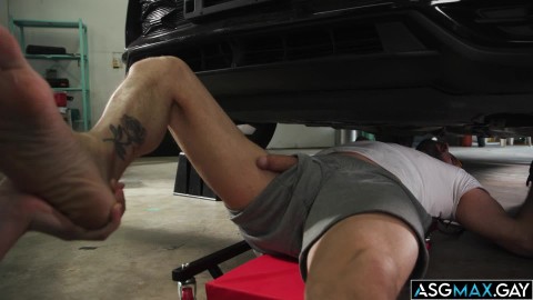 Johnny Fords bareback sex with stepsons buddy Cristiano