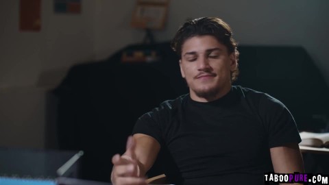 Natalie Brooks and Victor Ray having sex in front of Elizabeth Skylar