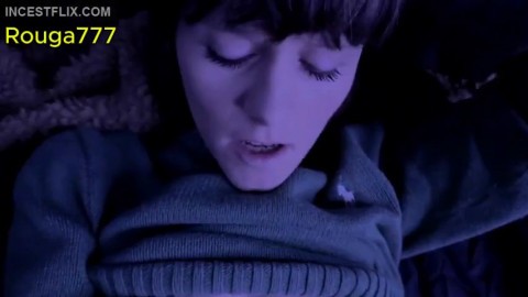 sydney harwin acampando con mamá bare pussy