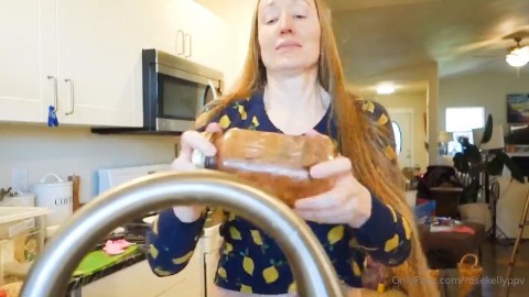 rose kelly kitchen nipple tease @leximarvel nude