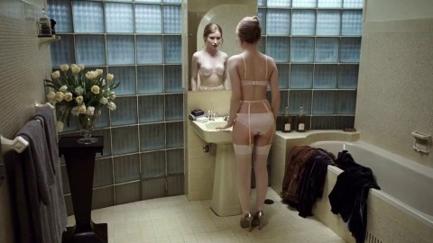 emily browning sleeping beauty hotwife pics