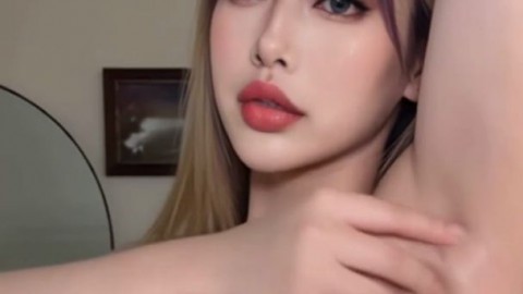 TsLilac Underarm Fetish On Cam