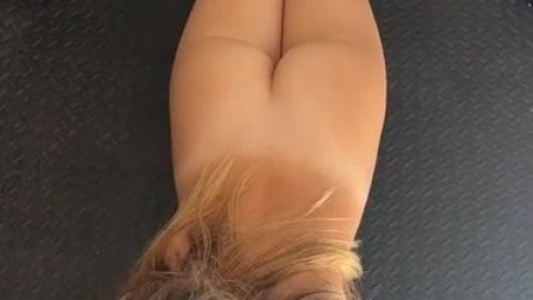 kenna sweets nude stretching pirn.