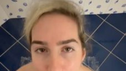 livvalittle nude pov bathroom porn full movies