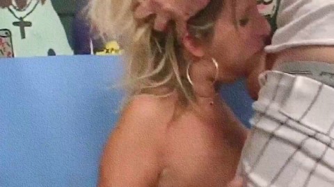sara jay facefuck naked 18 year old girls