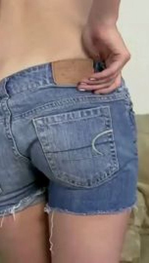 Petite Zoe Voss Sucking a Dick Sucking Dick HD