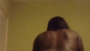 black ebony shaking big ass on Cam Amateur porn videos